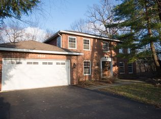 5350 Driftwood Ct, Lisle, IL