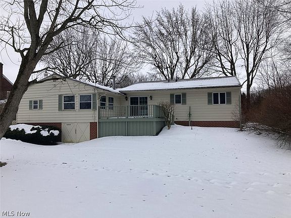 3rd image of 746 W Ohio Ave