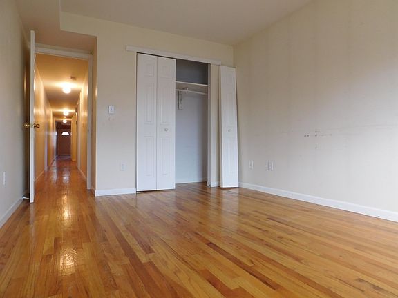 5th image of 63 Houston St #2