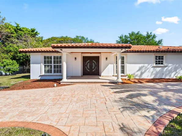 6961 SW 152nd St, Palmetto Bay, FL 33157