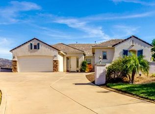 3053 Rue Montreux, Escondido, CA 92026