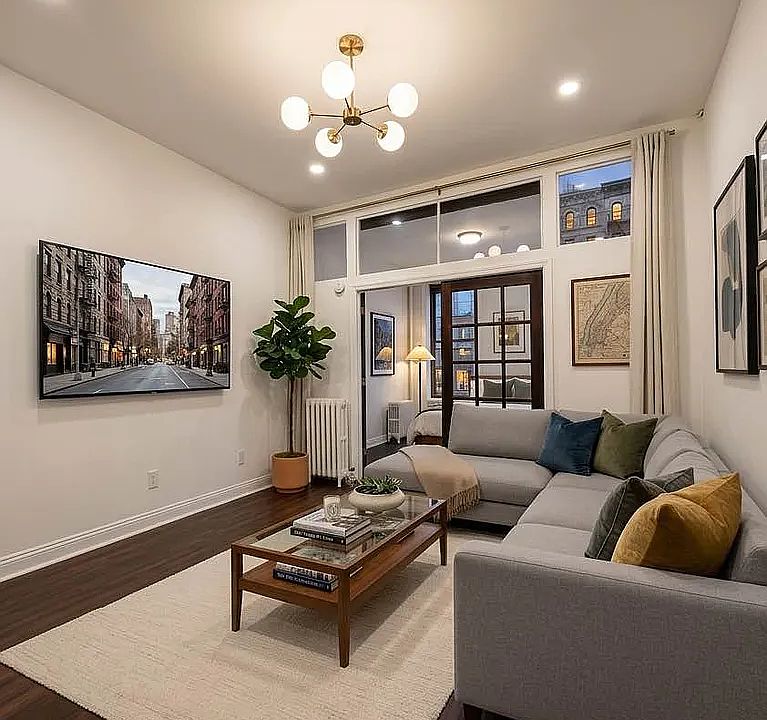 1st image of 13 Saint Marks Pl APT 4F