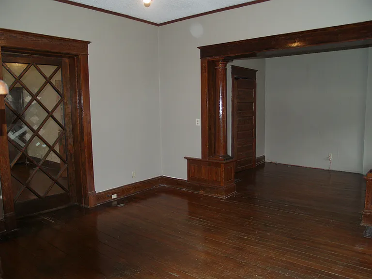483 N Highland Ave NE #A — Photo 3