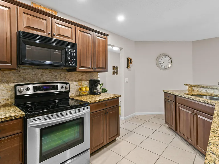 1003 Ocean Dunes Cir — Photo 13
