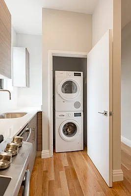 Rented by Stonehenge NYC LLC | media 5