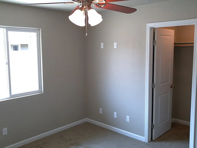 7172 Landcaster Ct — Photo 9