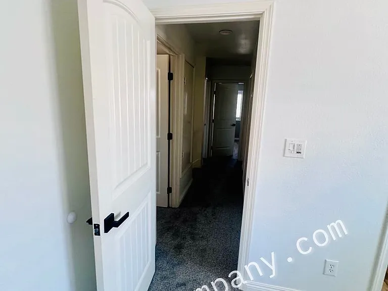 1564 Cavern Point Ct — Photo 20