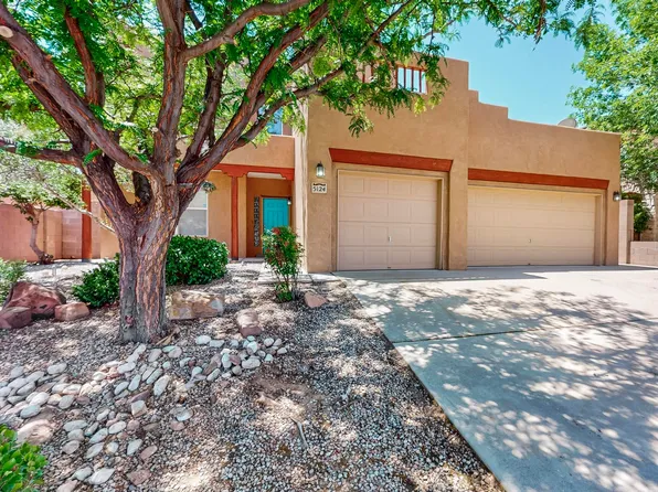 5124 Pyrite Pl NW, Albuquerque, NM 87114