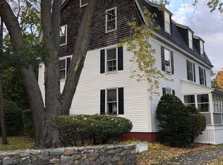 2 Cottage Ln #3, Cape Elizabeth, ME 04107