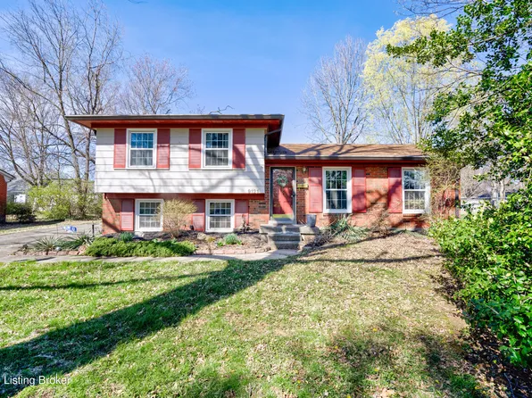 9121 Pine Lake Dr, Louisville, KY 40220