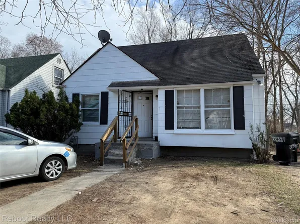 22341 Lyndon St, Detroit, MI 48223