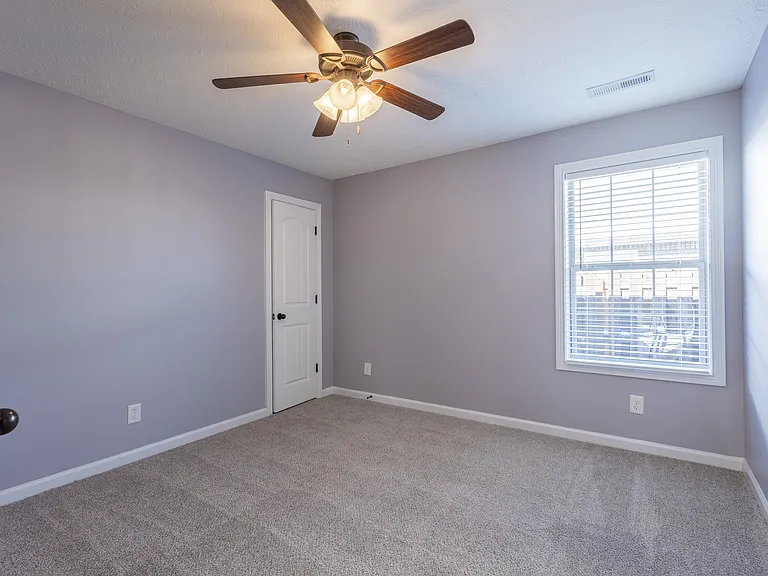 958 Culverson Ct — Photo 8
