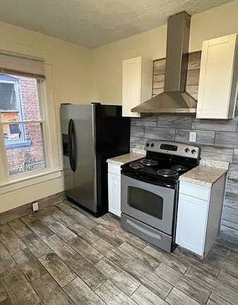 4th image of 791 Miller Ave