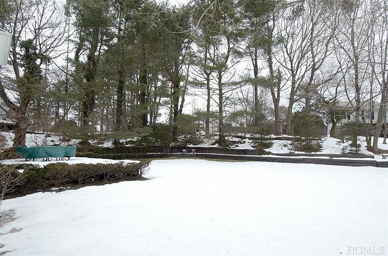 2nd image of 3 Holly Ln