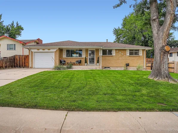 8841 W Louisiana Place, Lakewood, CO 80232