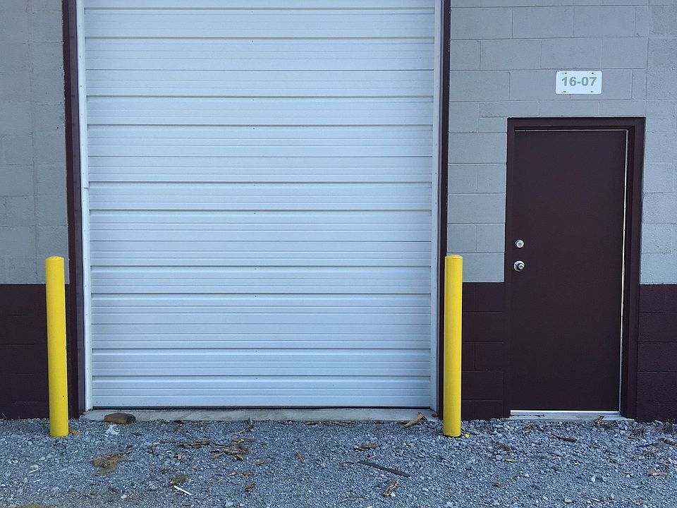 1st image of 801 E Main St #1607
