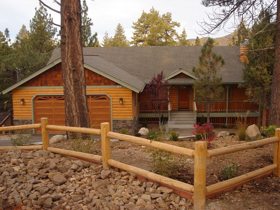 2nd image of 105 Winding Ln