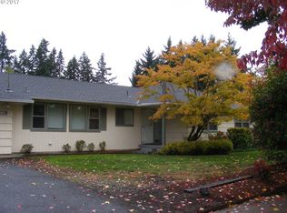 1494 Goodpasture Island Rd, Eugene, OR 97401