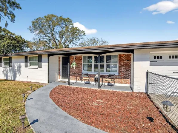 4255 Sabal Palm Dr, Mulberry, FL 33860