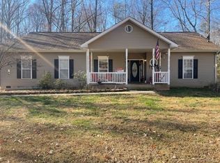 2365 Old Apple Grove Rd, Mineral, VA 23117