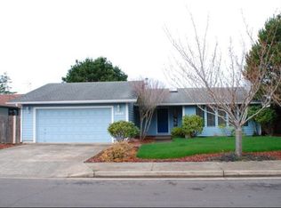 3451 W Myrtle Loop, Florence, OR 97439