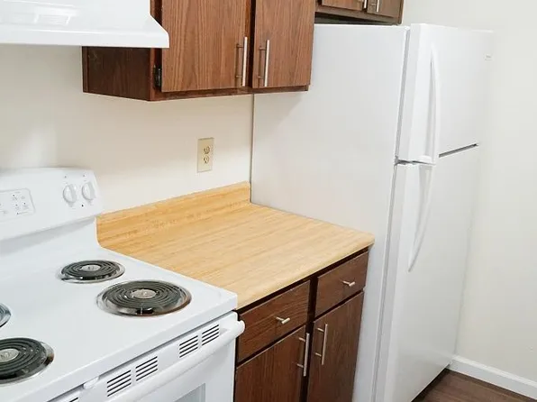 4542 Thurston Ln #5, Madison, WI 53711