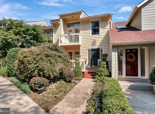 11115 Watermans Dr, Reston, VA 20191