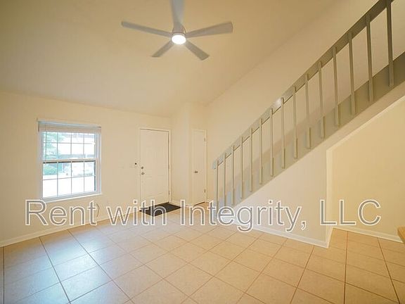 3rd image of 1240 High Rd