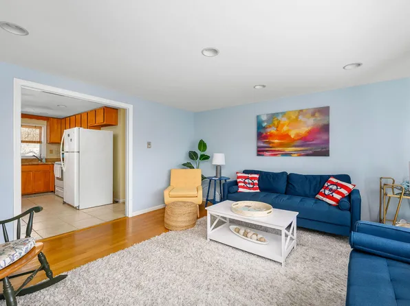 30 Union Wharf Road #6, Dennis Port, MA 02639