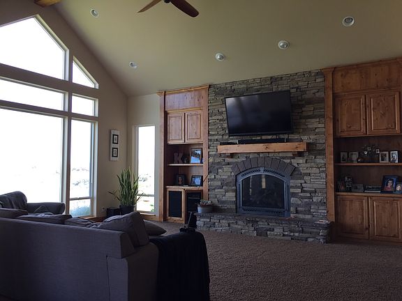 3rd image of 3087 Mount Adams View Dr