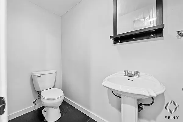 Rented by ERNY LLC | media 14