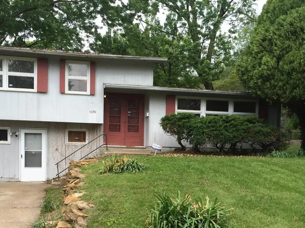 3339 SW Oakley Ave, Topeka, KS 66614