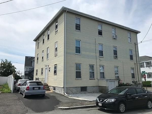 1st image of 9 N Central St