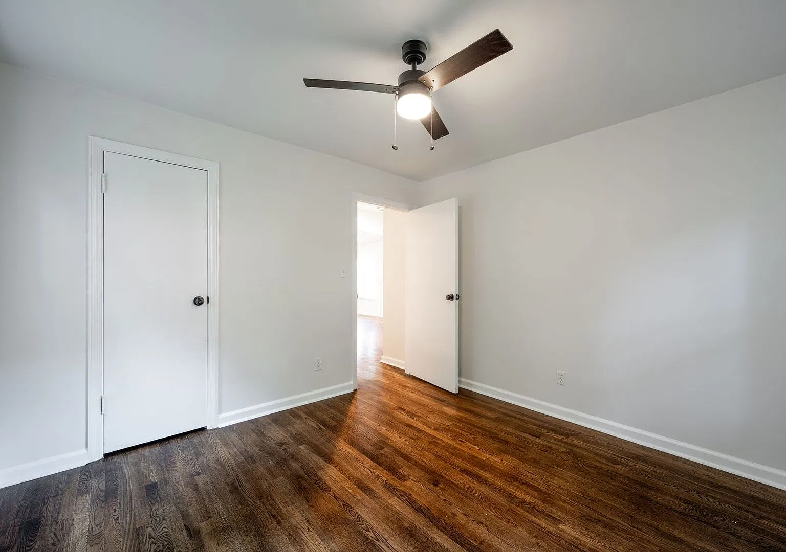 Coming Soon! 3 Bed/1 Bath Home Ready For Move In This November. — Photo 4