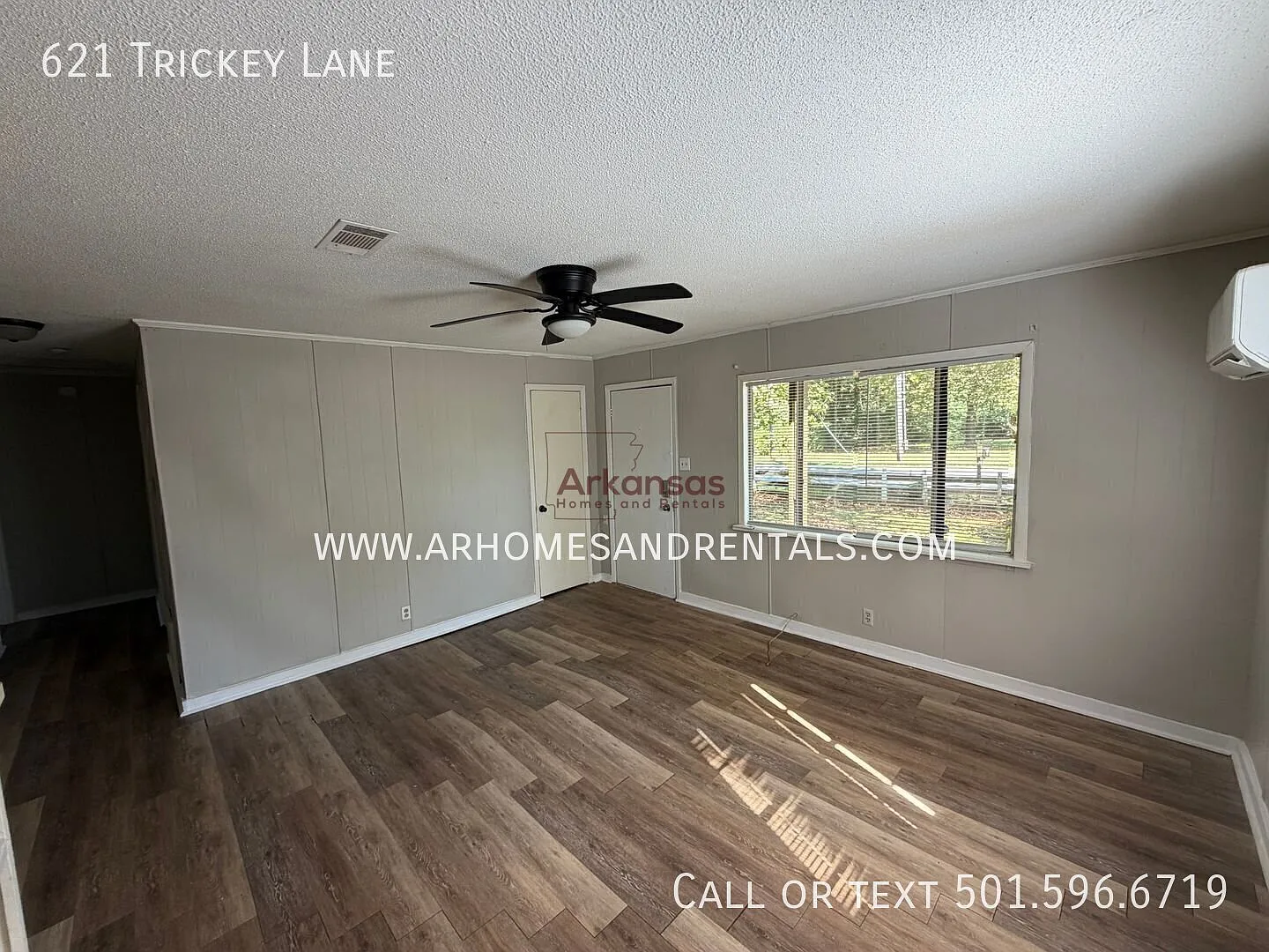2 Bedrooms | 1 Bathroom | Jacksonville Housing Welcome | 621 Trickey Lane — Photo 2