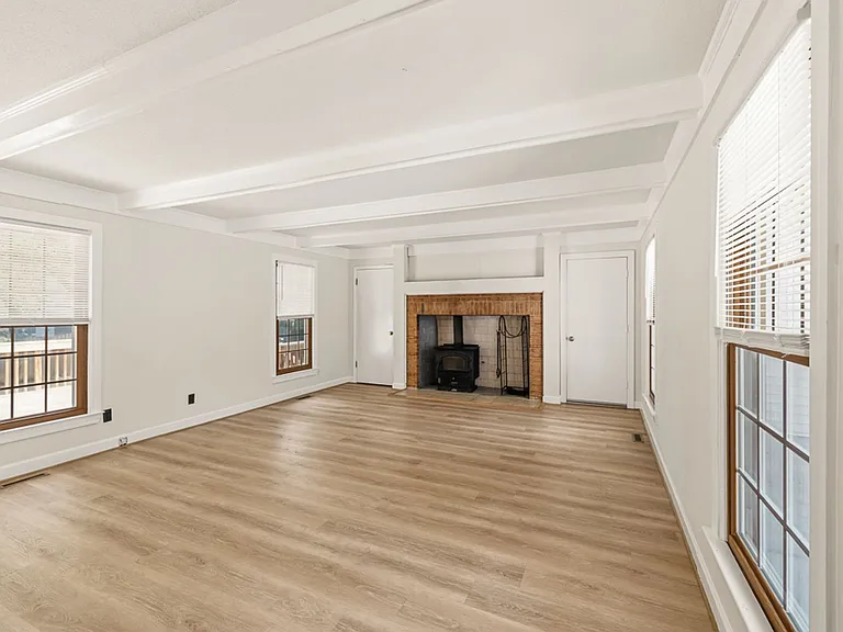 512 Bonsack Ct — Photo 24