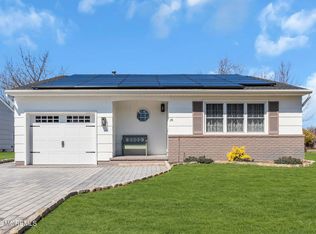 26 Northumberland Drive, Toms River, NJ 08757