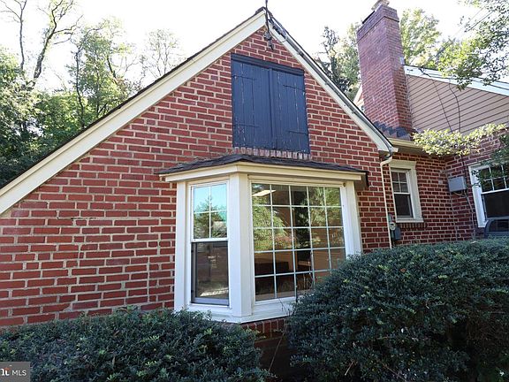 2nd image of 2345 Blair Mill Rd