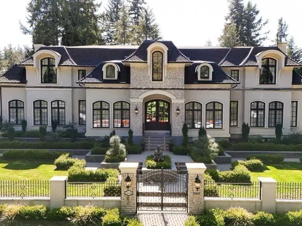 13136 24th Ave, Surrey, BC V4A 2G1