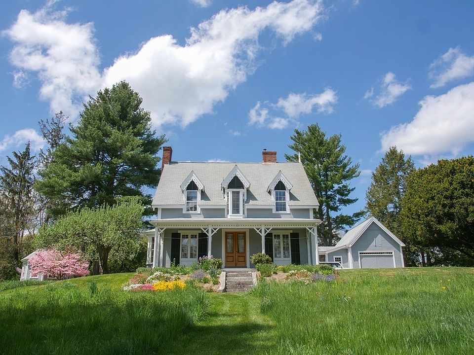 49 Liberty St, Concord, MA 01742 Zillow