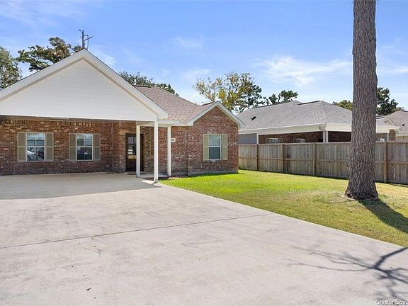 2nd image of 4209 Alma Ln
