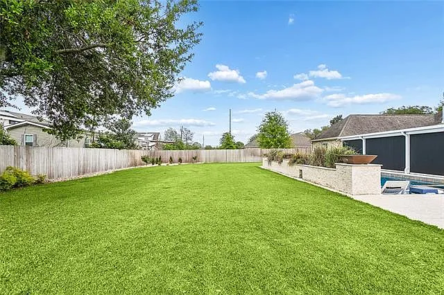 150 Riverbend Dr — Photo 20