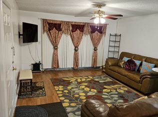 73 Rachel Ct #73, Franklin Park, NJ