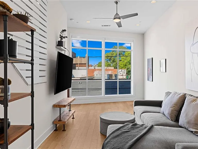 15 Daniel St SE #1 — Photo 11