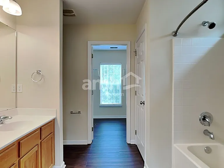121 Mockernut Dr — Photo 13