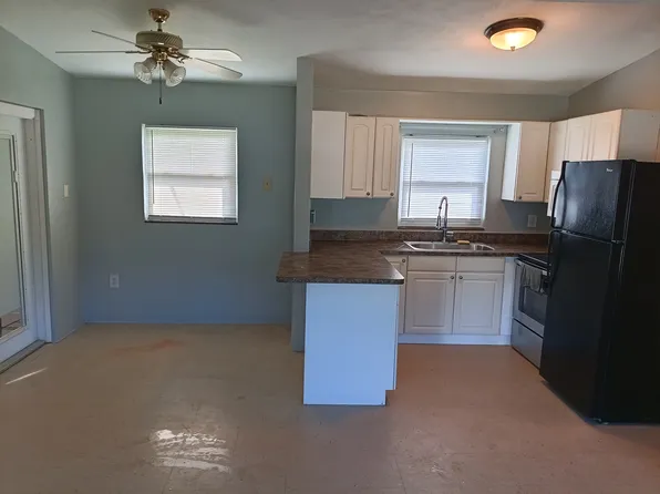 5392 Maze Dr, Punta Gorda, FL 33982