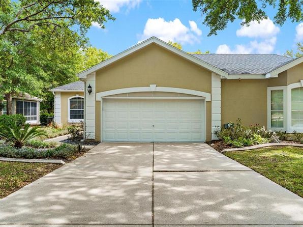 6152 Topsail Rd, Lady Lake, FL 32159