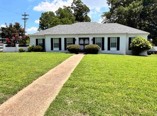 4282 Millbranch Rd, Memphis, TN 38116