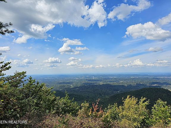 2nd image of 2820 Dupont Springs Rd #20