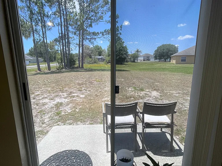 Sliding door with tinted glass